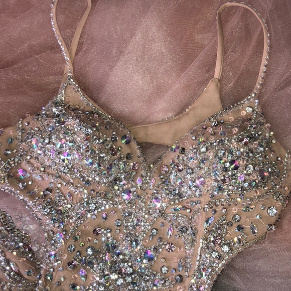 Camille La Vie Beaded Backless Mermaid Dress - Picture 5 of 8